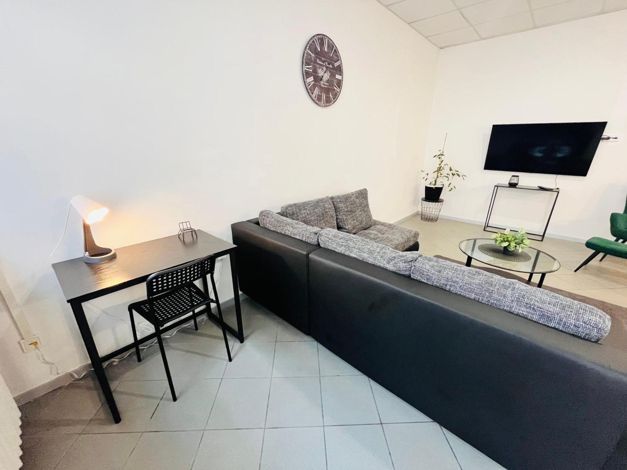 10d 55qm Wi-fi Free Parking Calm Back House * Dortmund