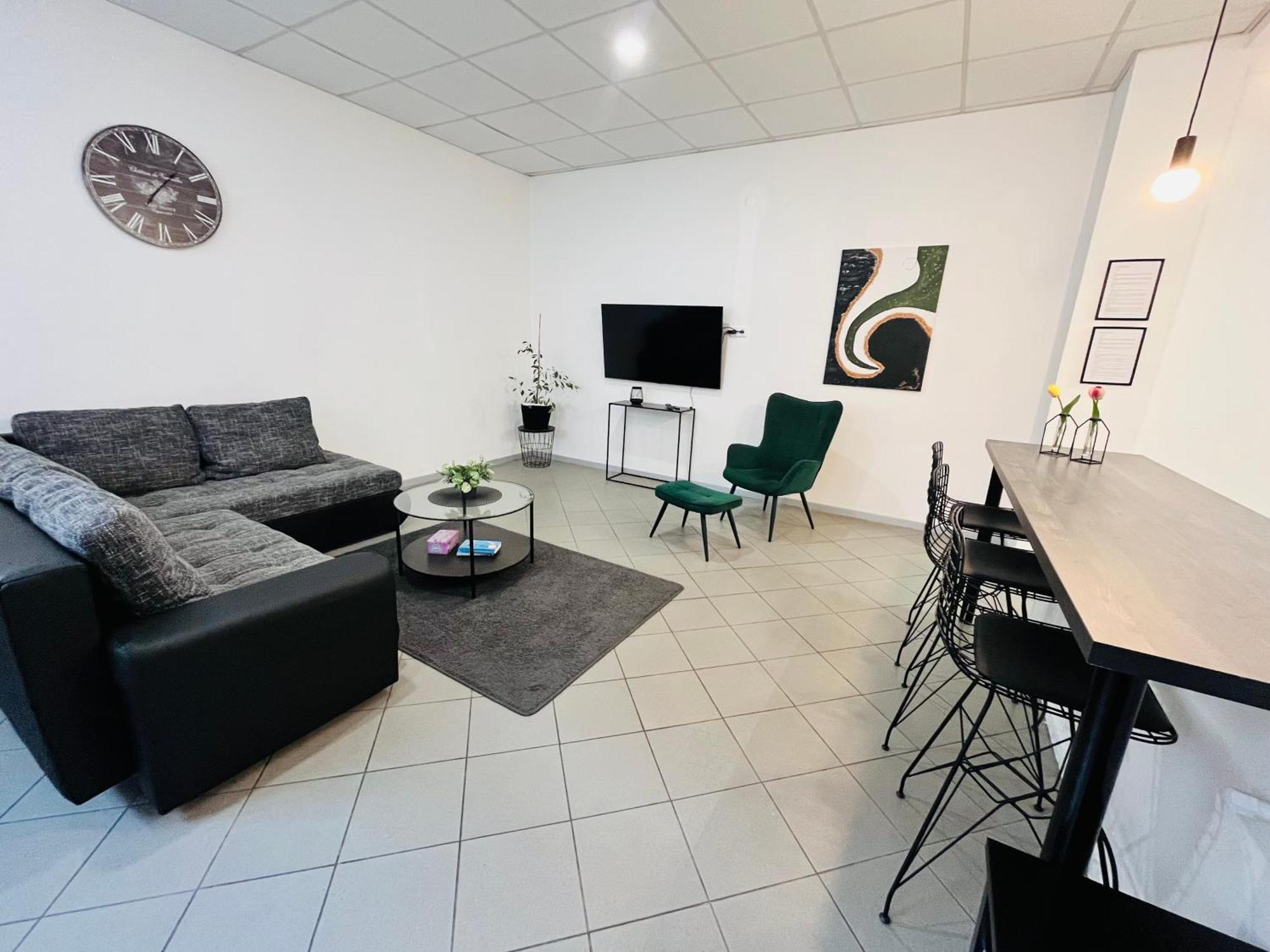 10d 55qm Wi-fi Free Parking Calm Back House Apartment