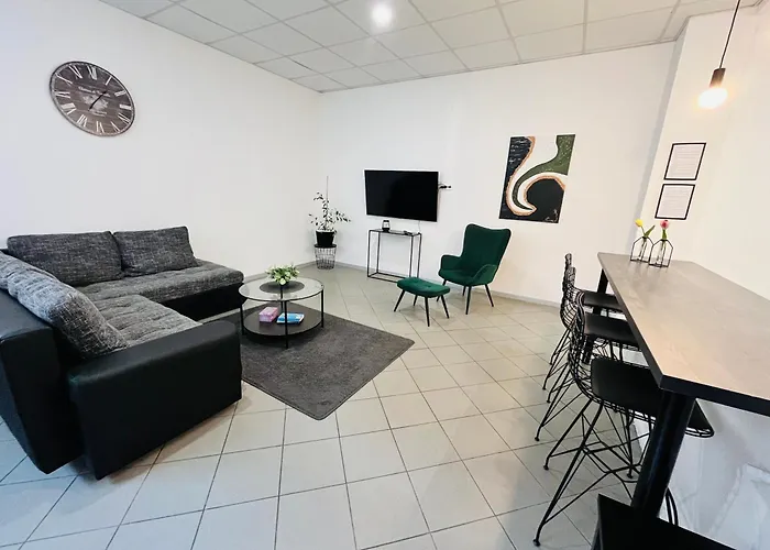 Apartment Central 10D 55Qm Wi-Fi Free Parking Calm Back House
