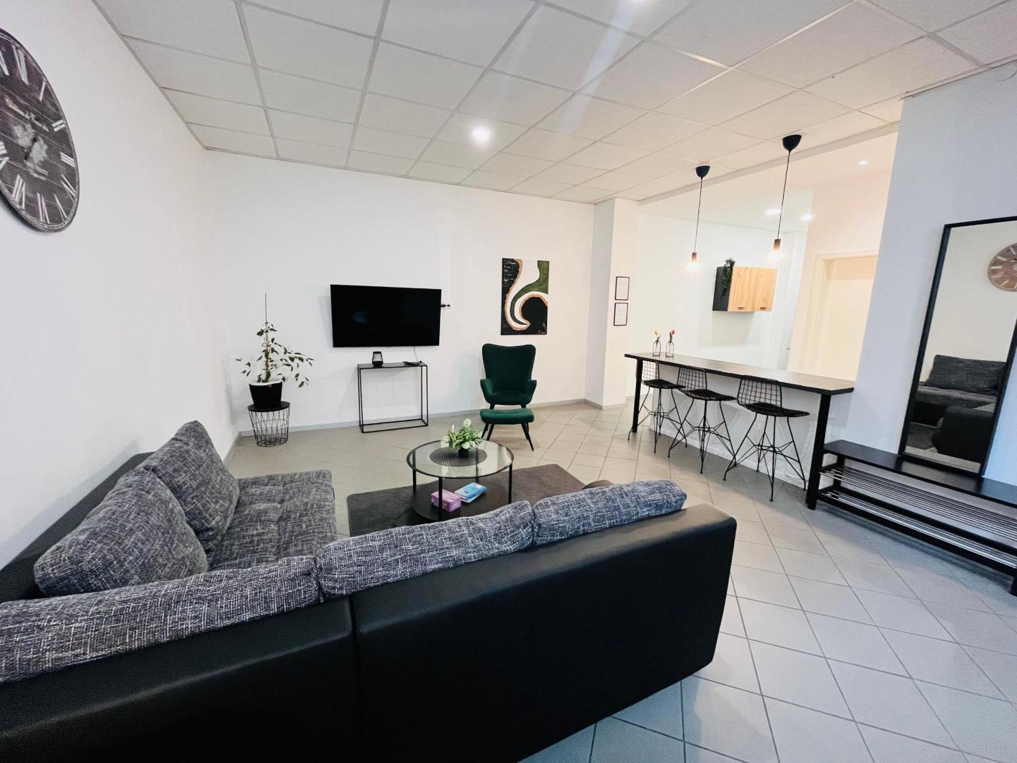 10d 55qm Wi-fi Free Parking Calm Back House Apartment *