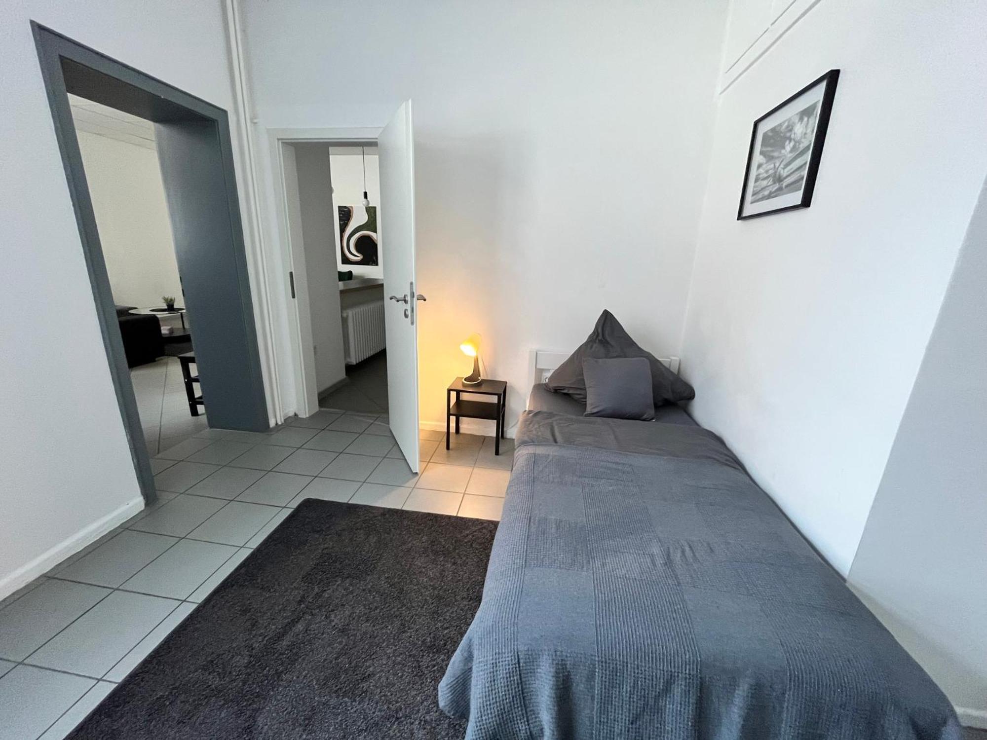 Apartment 10d 55qm Wi-fi Free Parking Calm Back House *